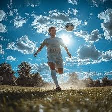 二八杠中的“风水顺位”：调换位置背后的心理暗示。（二八杠座次风水：换座行为的心理效应）