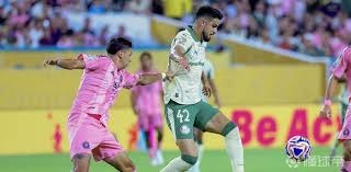 棒球与社交媒体运营球员如何通过TikTok建立个人品牌并吸引新球迷